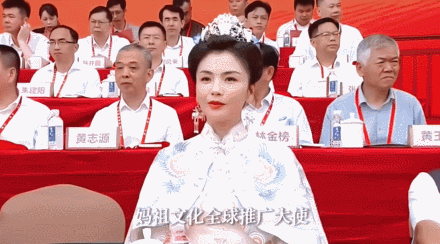 贤妻人设才是她的骗局……46岁刘涛偷偷换了活法：(图14)
